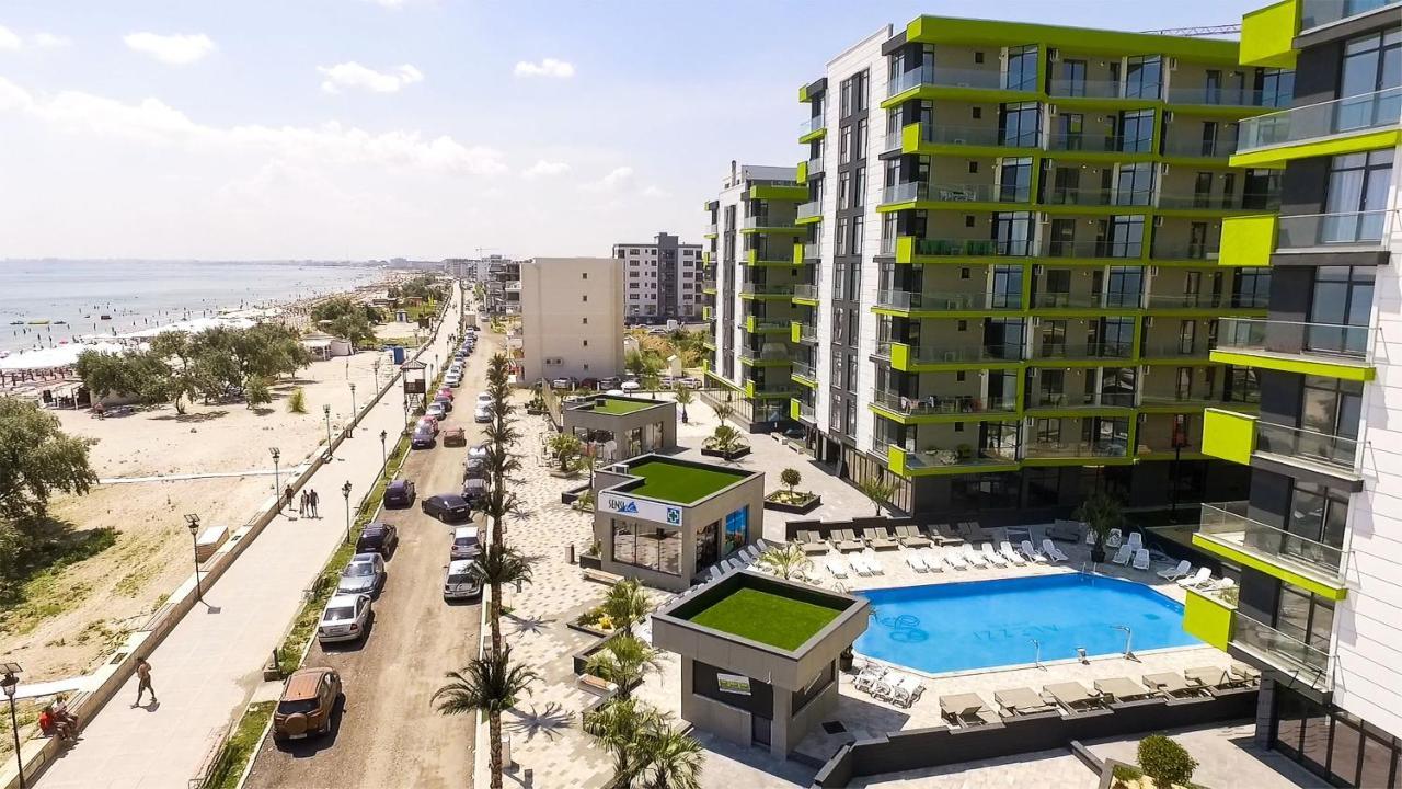 Alezzi Majestic Apartments 97 Năvodari Екстериор снимка