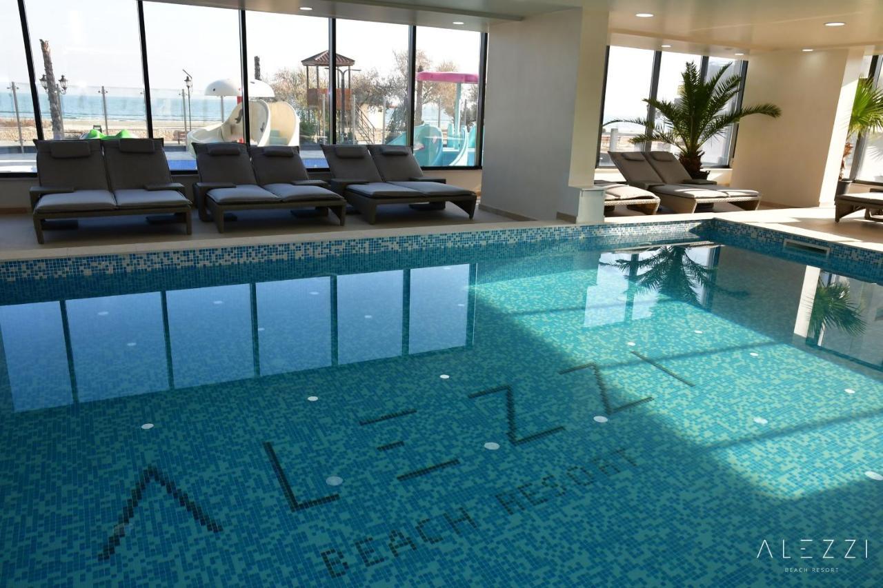Alezzi Majestic Apartments 97 Năvodari Екстериор снимка