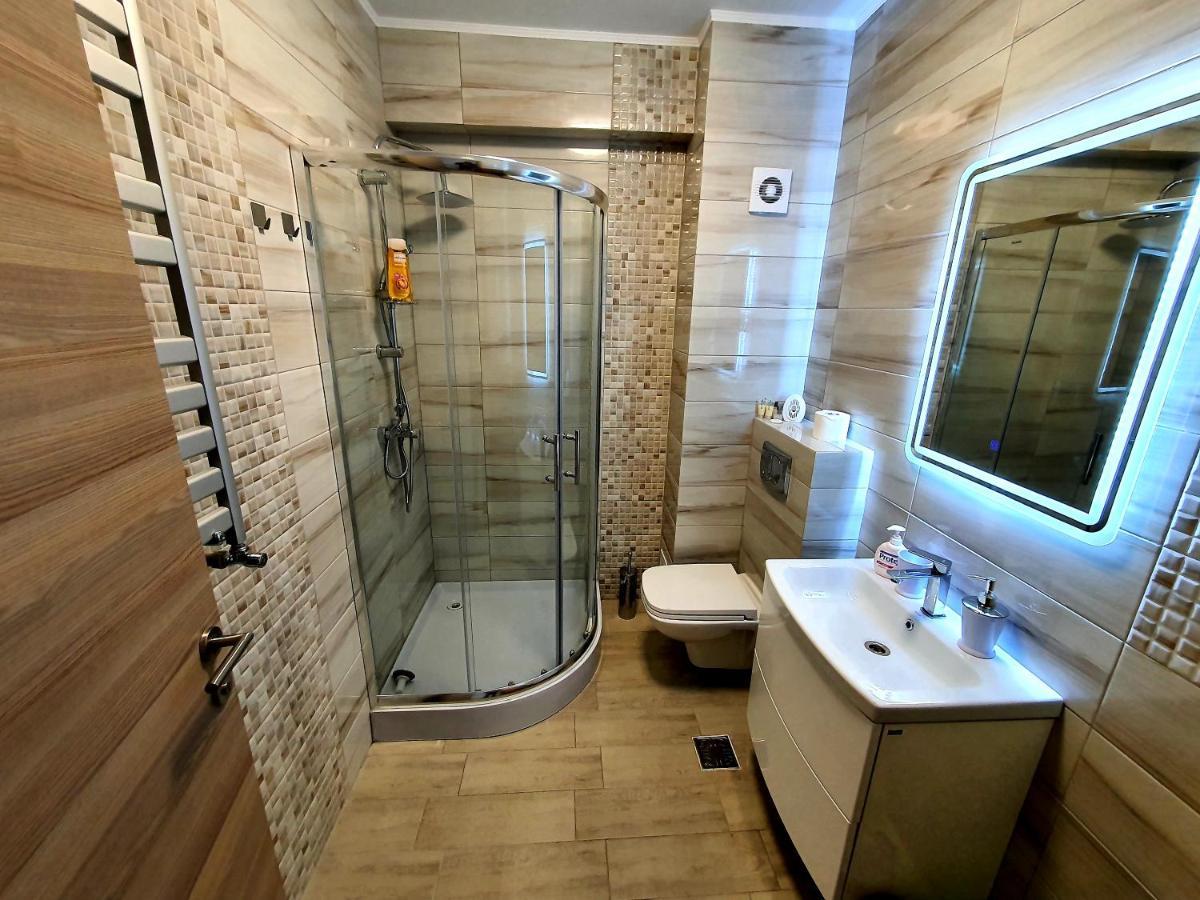 Alezzi Majestic Apartments 97 Năvodari Екстериор снимка